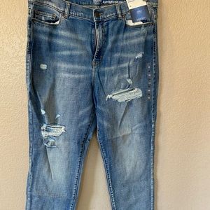 Distressed High Waist Jeans